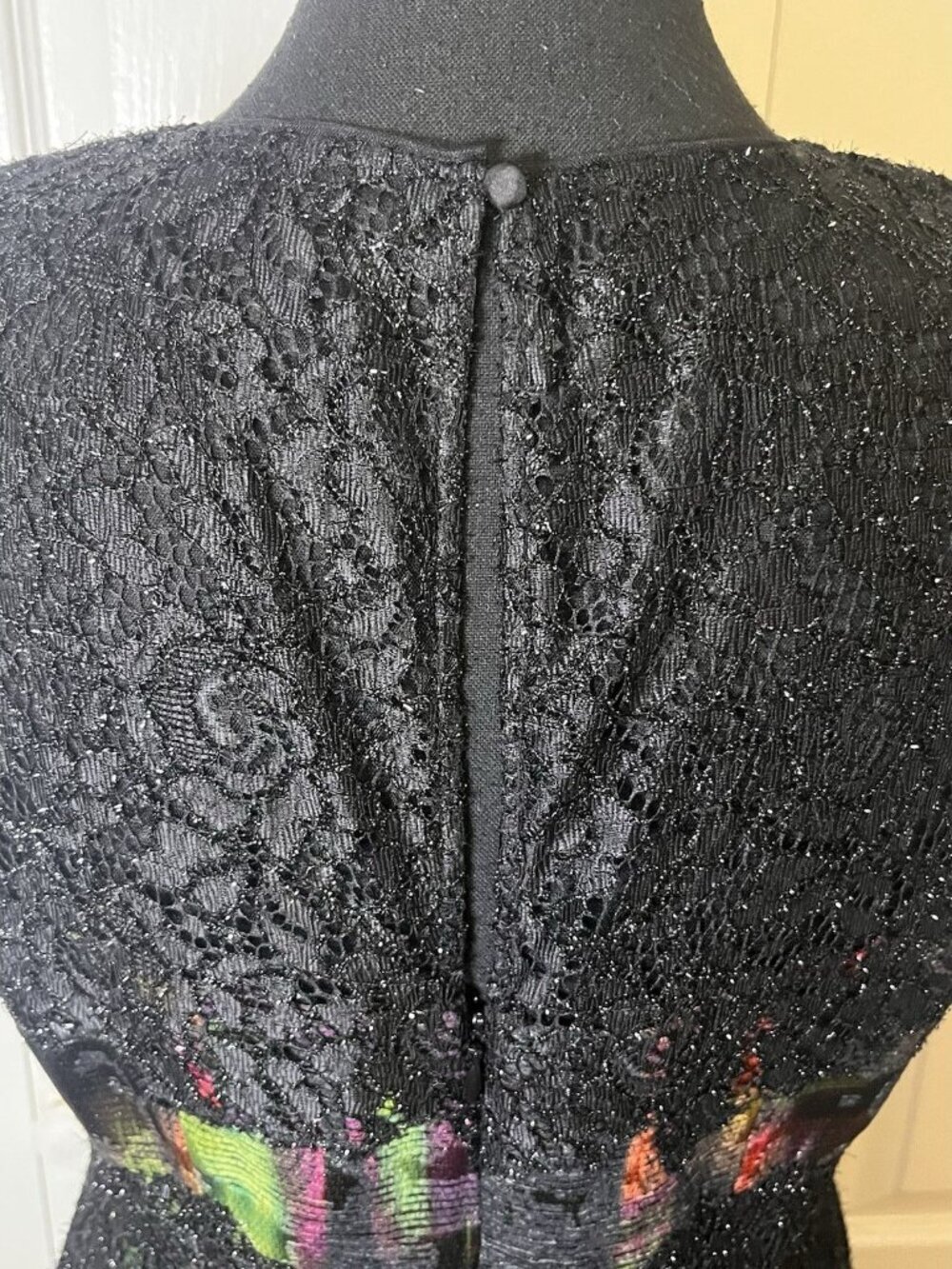 Kay Unger New York Sz 8 Black Dress Sleeveless Lace Derby Jacquard Metallic - Picture 7 of 11
